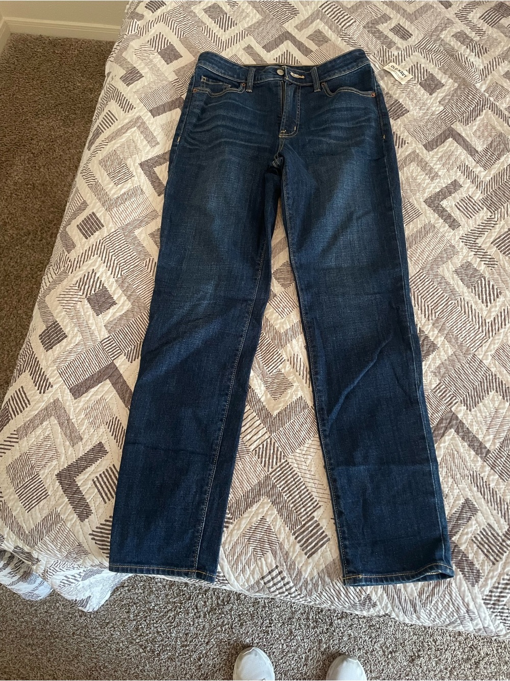Old Navy Women's Straight-Leg Jeans